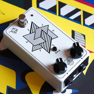 Bass preamp shaper parametric filter eq pedal bass image 3