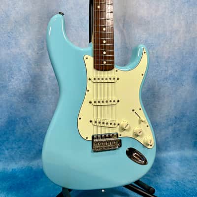 2018 Fender Japan Traditional 60s Stratocaster Sonic Blue, MIJ image 2