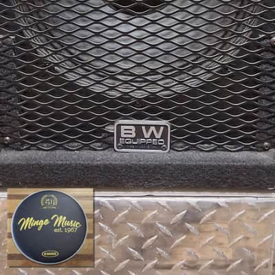 Peavey Nashville 112E speaker cabinets (x2) with covers! c. 1994 image 2