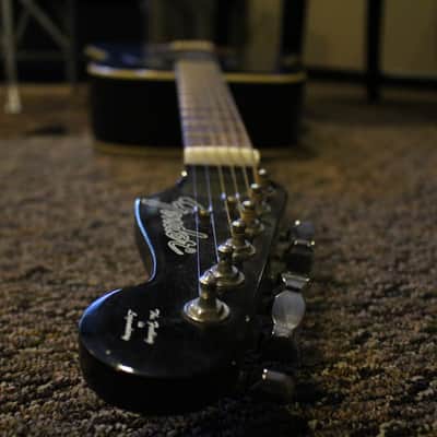 Fender Catalina "Black Cat" Acoustic Guitar w/Hard Shell Chipboard Case image 3