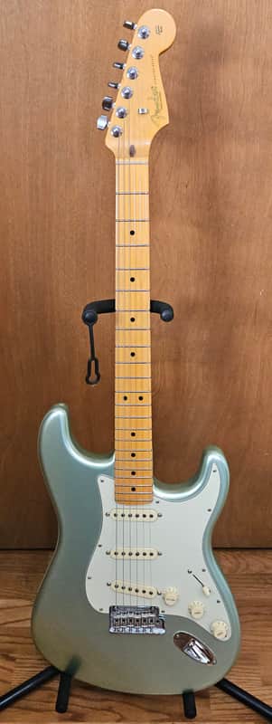 Fender Stratocaster Pro Professional ll 2 Fender HSC Case Candy image 1