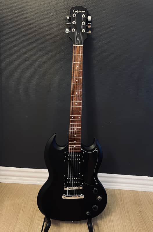 Epiphone SG image 1