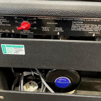 Fender 1981 Black Panel Vibro Champ 6-Watt 1x8" Guitar Combo image 3
