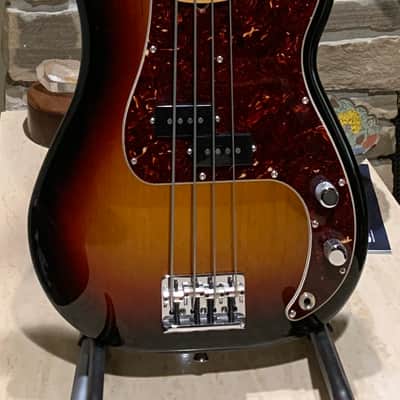 Fender American Standard Precision Bass with Maple Fretboard 2008 - 2016 - 3-Color Sunburst image 2