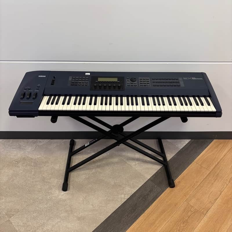Yamaha EX5