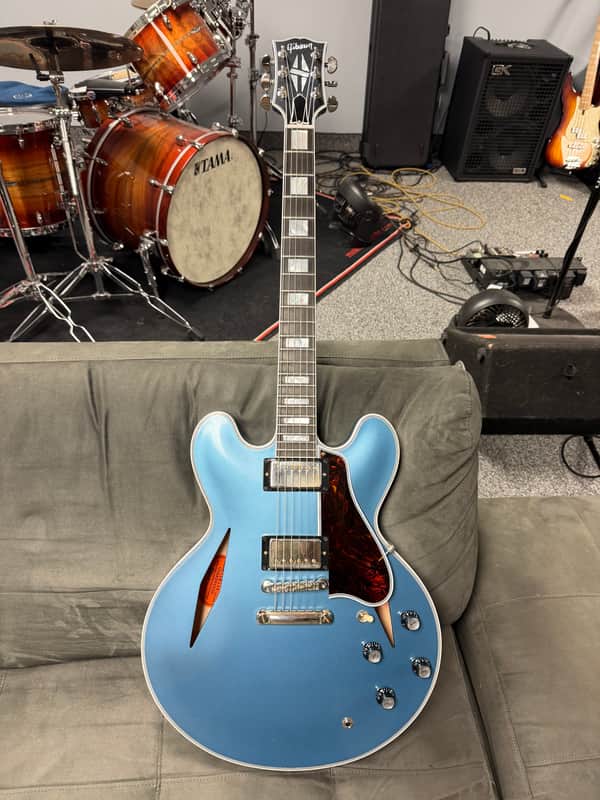 2025 Gibson Custom Shop 1959 ES-355 Antique Pelham Blue VOS with Diamond F-Holes - Mint like new!