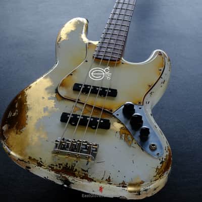 Fender Jazz Bass Vintage White Gold Edition Heavy Aged Relic by East Gloves Customs (RARE) image 8