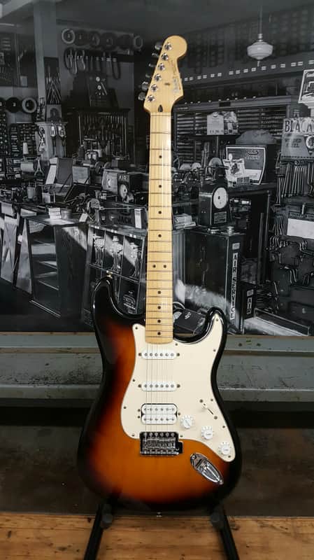 Fender Mexican Standard Stratocaster 