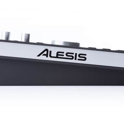 Alesis COMMAND 8-Piece Special Edition Mesh Electronic Drum Set image 10