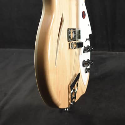 Rickenbacker 360/12 12-String Mapleglo image 5