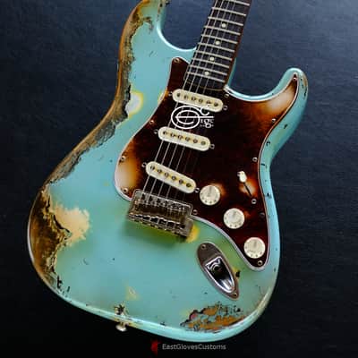Fender Stratocaster 60th Anniversary Daphne Blue Aged Relic image 8