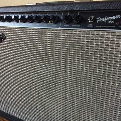 Fender Performer 1000 (100 watt) image 2
