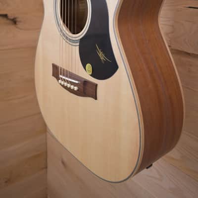 Maton JR Signature 2024 - Tasmanian Myrtle/Spruce image 3