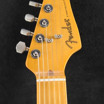 Fender Nile Rodgers Hitmaker Stratocaster Olympic White Maple Fingerboard image 5