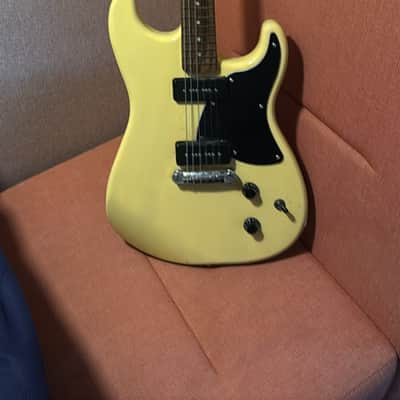 Squier Paranormal Strat-O-Sonic 2023 - Present - Vintage Blonde image 1