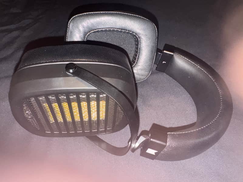 Monoprice Monolith AMT Headphones 2022 - Black image 1