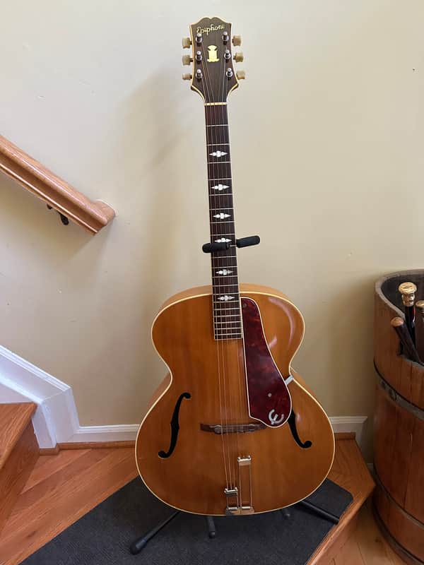 Epiphone Triumph 1950 Blonde w Lifton Hard Case image 1