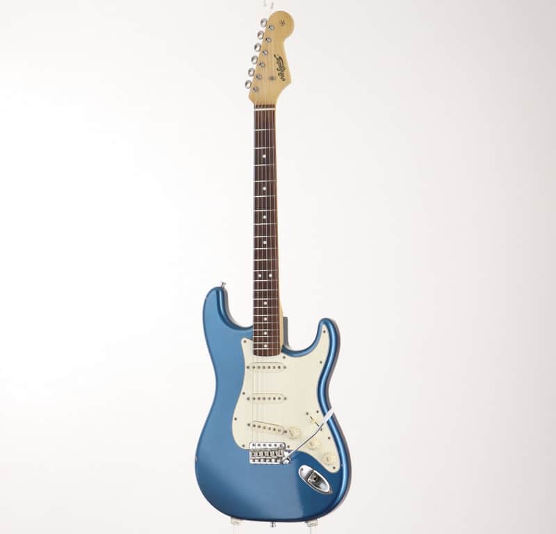 ギター Navigator N-ST-300/R LakePlacidBlue 2006 Navigator N-ST-300/R Lake Placid Blue [SN S0509104] [05/31] | Reverb