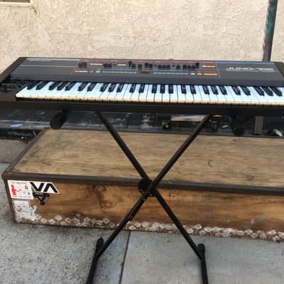 restored & modded Roland Juno-106 61-Key Programmable Polyphonic Synthesizer