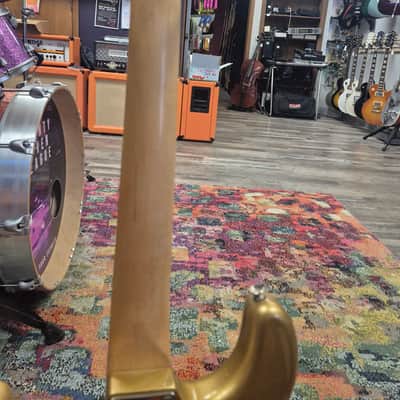 Squier Affinity stratocaster 20th anniversary 2002 - Gold sparkle image 16