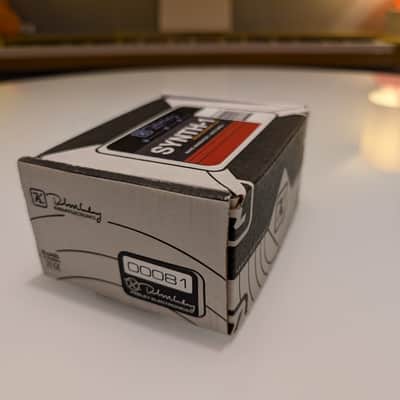 Keeley Synth 1 Reverse Attack Fuzz Wave Generator 2019 - Present - Grey / Red / Blue image 5