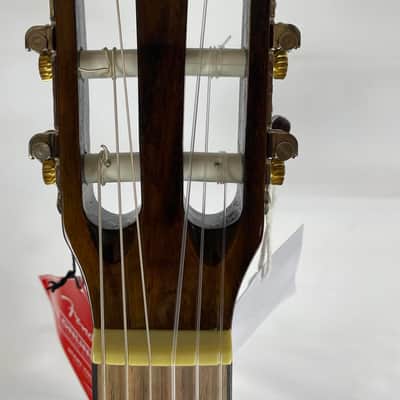 Fender CN-60S Classical Guitar, Solid Spruce Top image 4