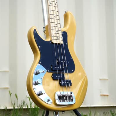 G&L USA Custom Shop Matador Butterscotch Blonde Left Handed 4-String Bass w/ Black Tolex Case (2025) image 1