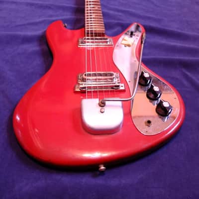 c.1964 Unitone EG-30 Salmon Colour - Guyatone - Bizarre Japanese Guitar MIJ - Rare! image 2