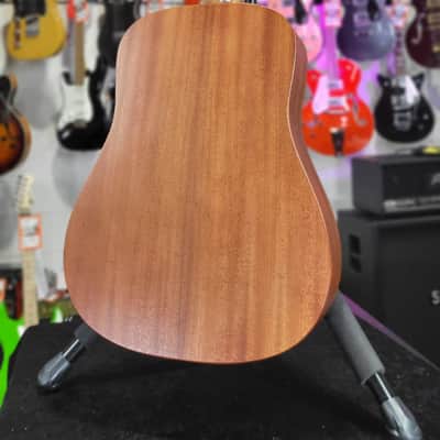 Martin D Jr-10 Left Handed Acoustic Guitar Natural Spruce Auth Dealer *FREE PLEK WITH PURCHASE* 555 ! image 8