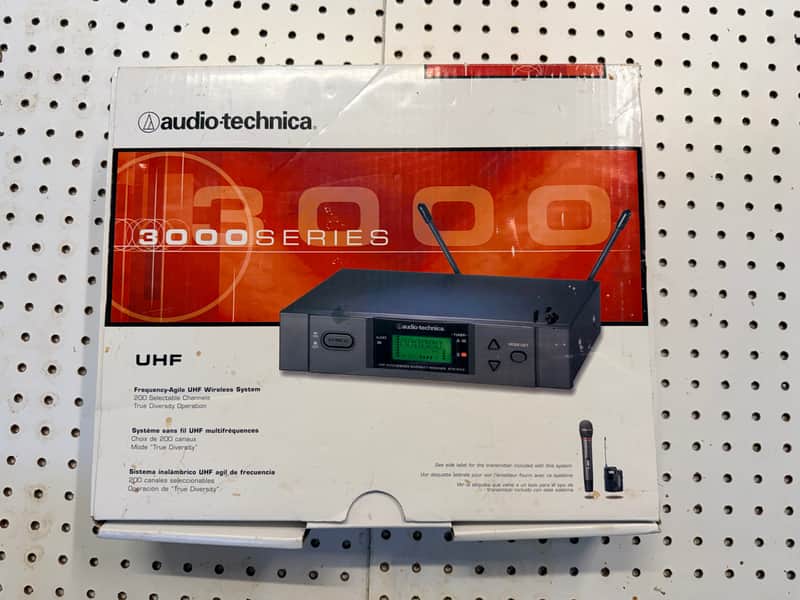 Audio-Technica ATW-3110AD 3000 Wireless System image 1