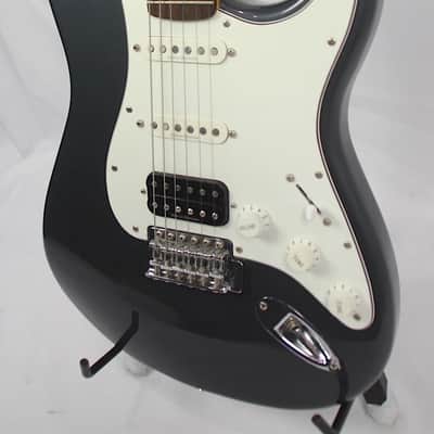 Squier Vintage Modified Stratocaster Charcoal Frost Metallic image 3