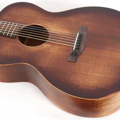 Martin 000-15M StreetMaster Mahogany Burst Acoustic Guitar w/ Gig Bag image 5
