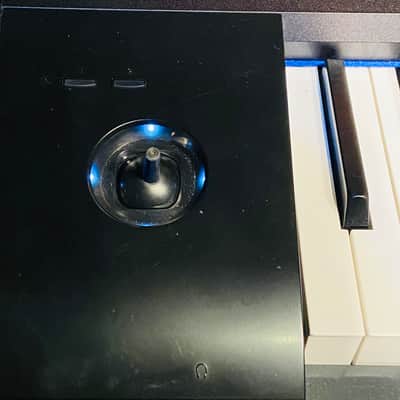 Korg KROME 88-Key Synthesizer Workstation 2010s - Black image 6