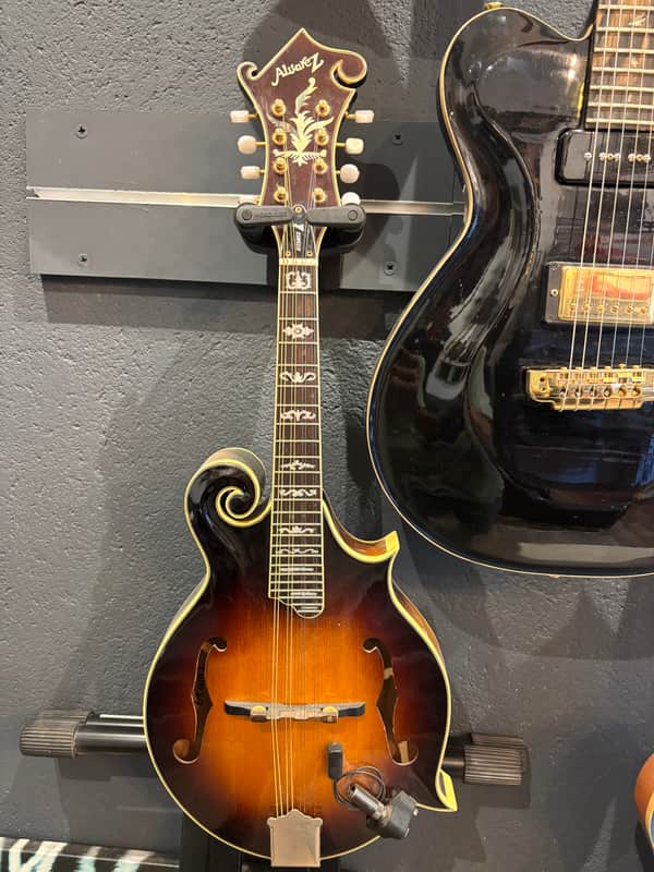 Alvarez A-800 Gitanes series - Sunburst image 1