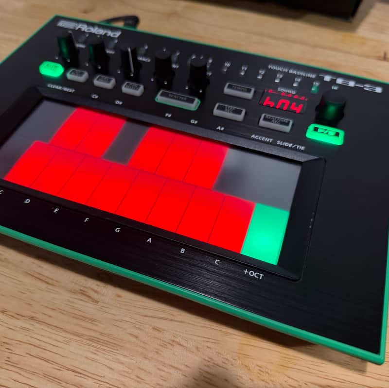 DTM・DAW Roland TB-3 AIRA Series Touch Bassline Roland AIRA TB-3 Touch Bass Synthesizer Bassline Black Green Used