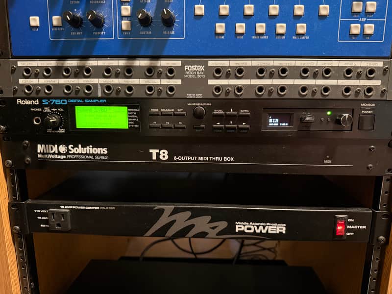 Roland S-760 | Reverb Roland S-760 | Reverb