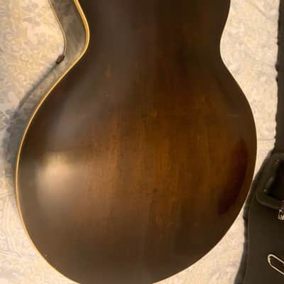 Gibson L-50 F-Hole 1947-present image 14