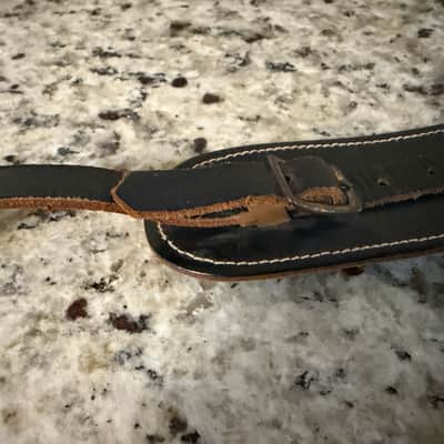 Vintage Leather Guitar Strap 60s? - Black image 3