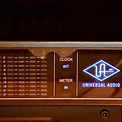 Universal Audio Apollo 8p QUAD (Thunderbolt 2 or 3 - adapter included) Audio Interface 2010s - Black image 1