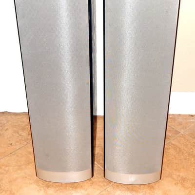 JBL venue series STADIUM tower speakers image 2