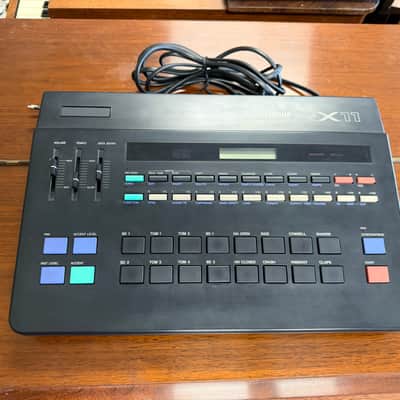 Yamaha RX11 Digital Rhythm Programmer 1984 - Black image 3