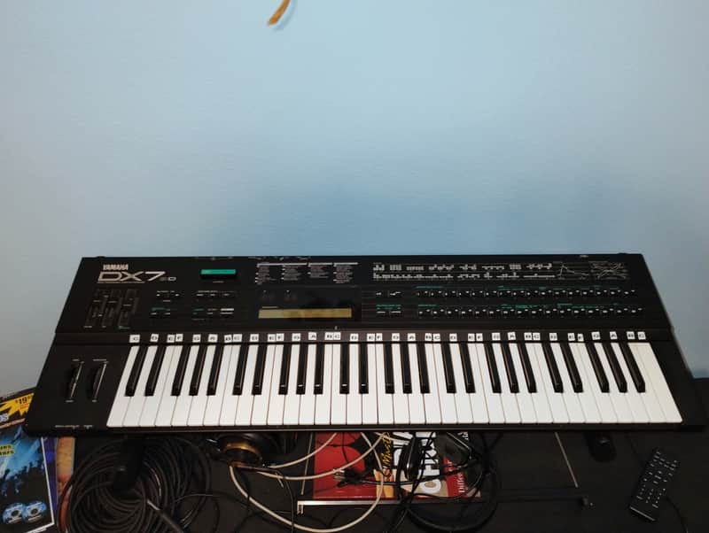 Yamaha DX7IID 61-Key 16-Voice Digital Synthesizer | Reverb