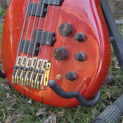 Peavey TL-6 Neck Thru  Red image 1