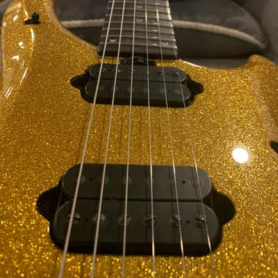 Ernie Ball Music Man Majesty BFR 2018 Gold Sparkle image 8