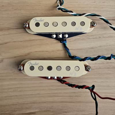 Fender N3 Noiseless Single Coil Pickup Set, Aged White (2011) image 2