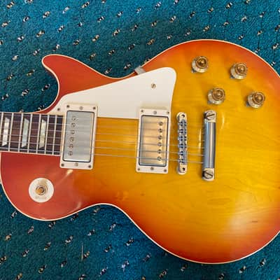 Gibson Custom Shop 2012 Historic 1958 Les Paul VOS Plain Top Washed Cherry 2012 - Washed Cherry image 2