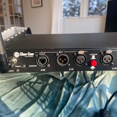 Clear-Com HME DX210 Digital Wireless Comm System image 12