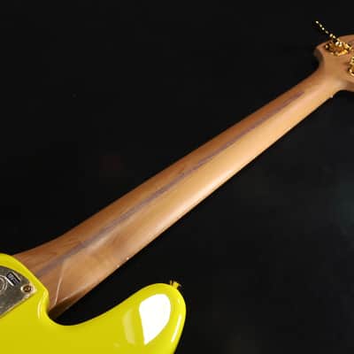 Fender MonoNeon Jazz Bass V Maple Fingerboard Neon Yellow 021 image 6