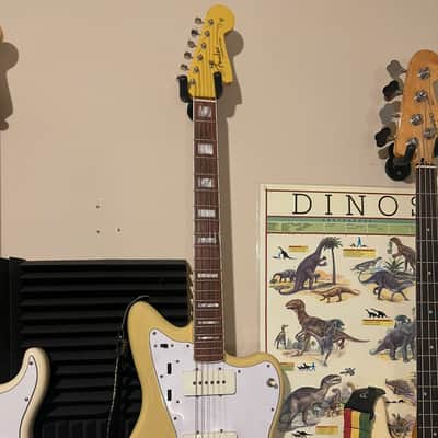 Fender Limited Edition 60th Anniversary Classic Jazzmaster with Matching Headstock image 7