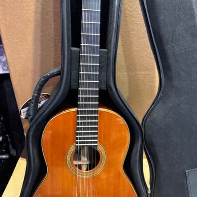 Amalio Burguet 2M Classical Guitar – Ser. Nr. 0265-B – With Padded Gig Bag image 3